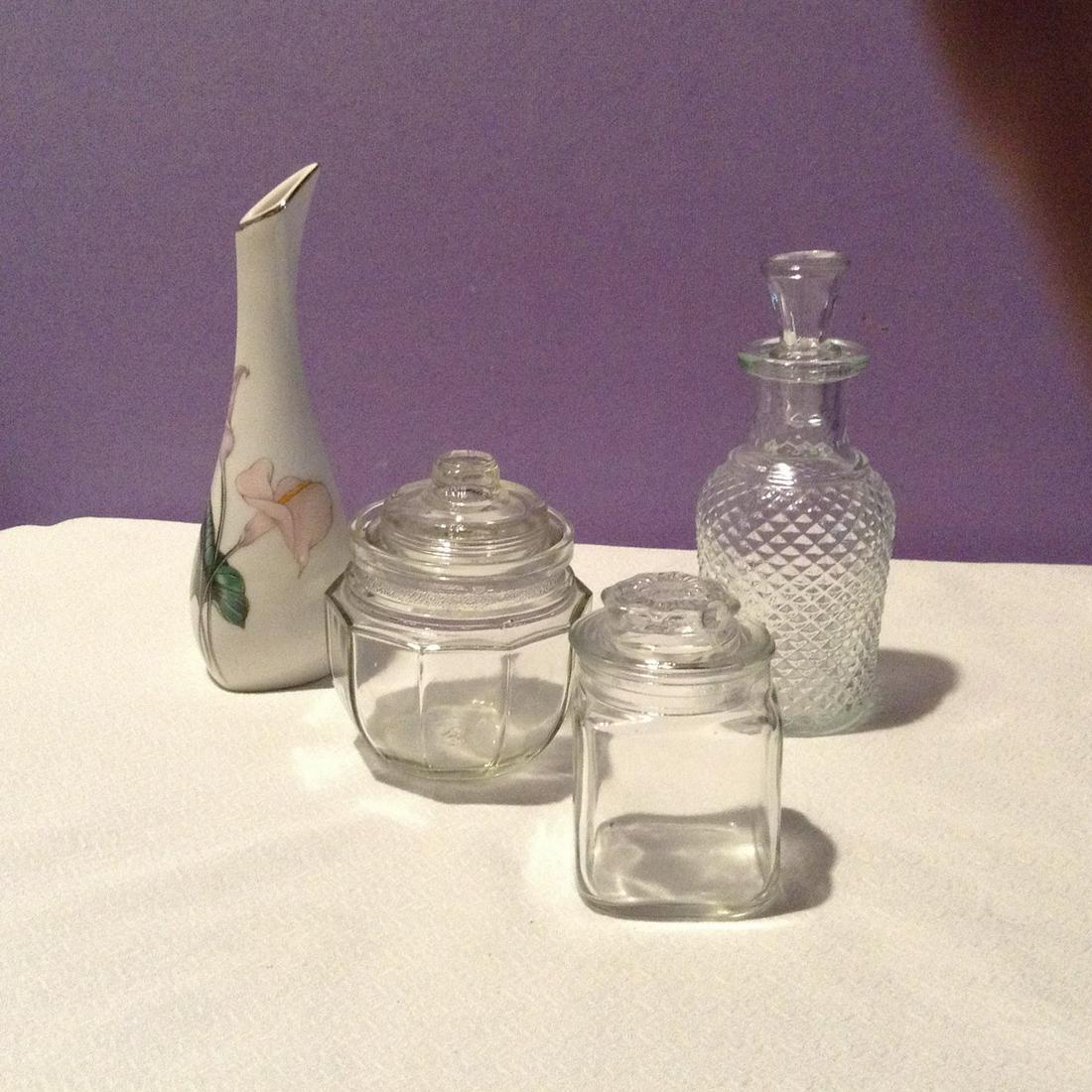 Apothecary jars and more: Apothecary jars and more