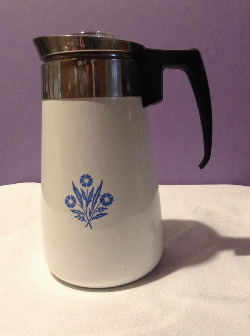Corningware 9 cup coffee pot (1 of 1)
