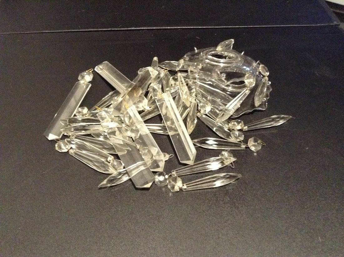 Large amount of crystals: Large amount of crystals