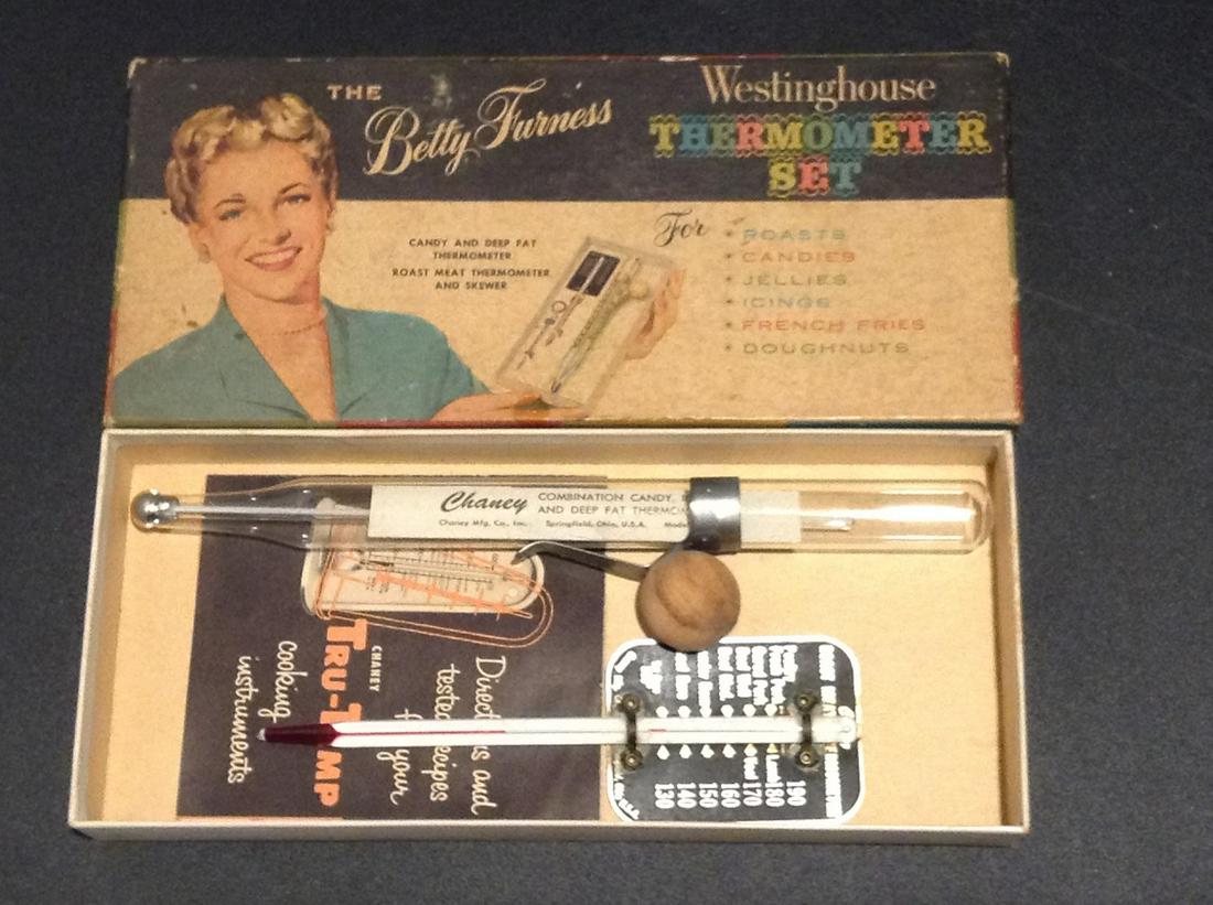 Vintage Westinghouse Thermometer with box: Vintage Westinghouse Thermometer with box