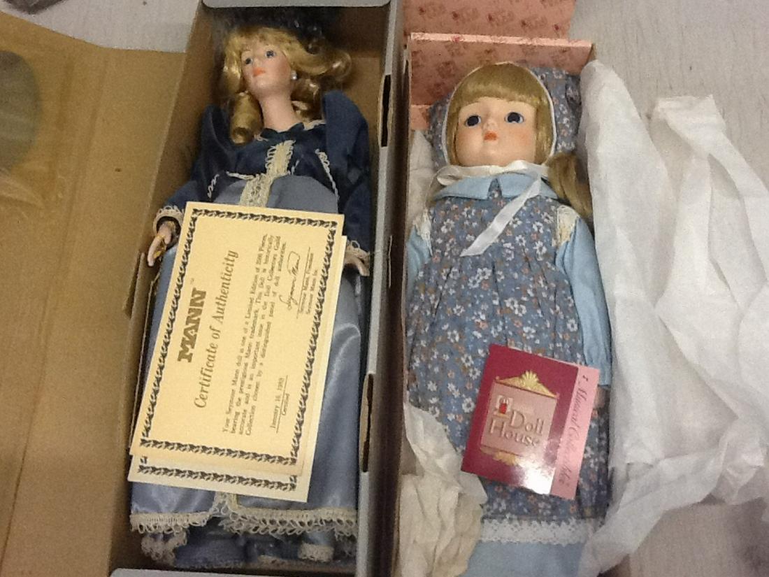 Doll House and Mann's Collectable Doll with COA dolls: Doll House and Mann's Collectable Doll with COA dolls in boxes