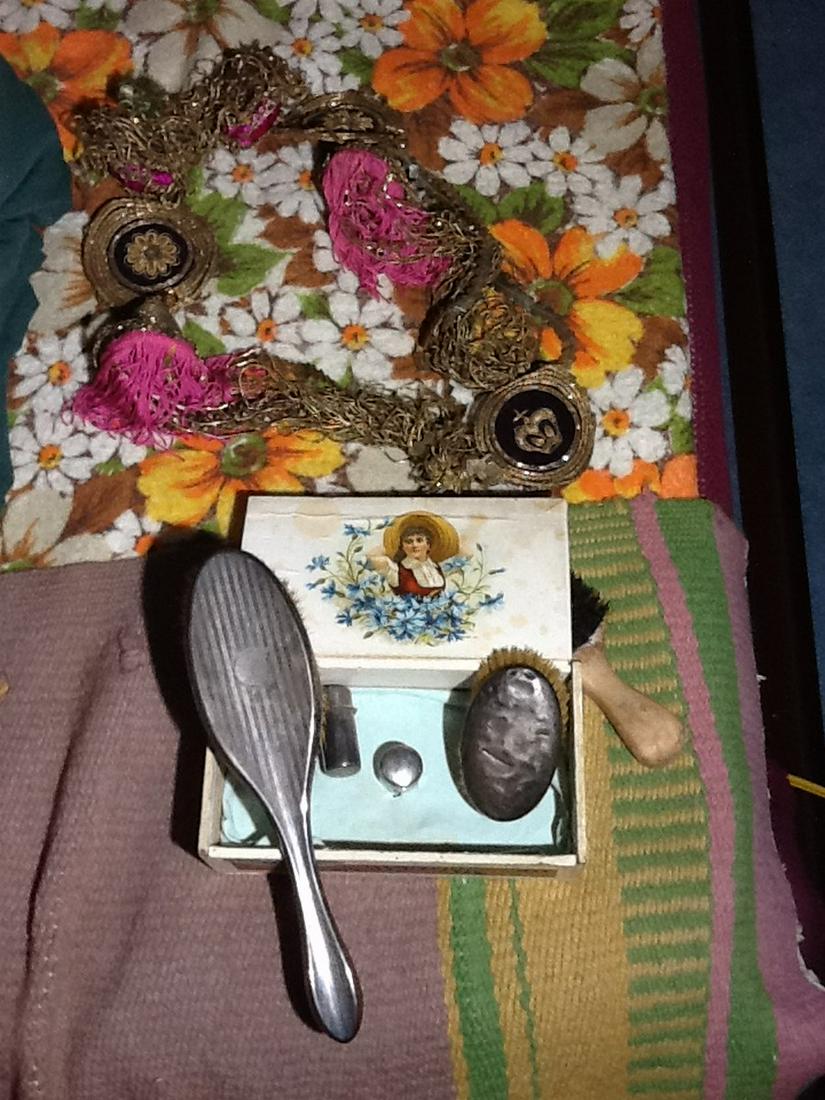 Early dresser items and belly dancer belt: Early dresser items and belly dancer belt