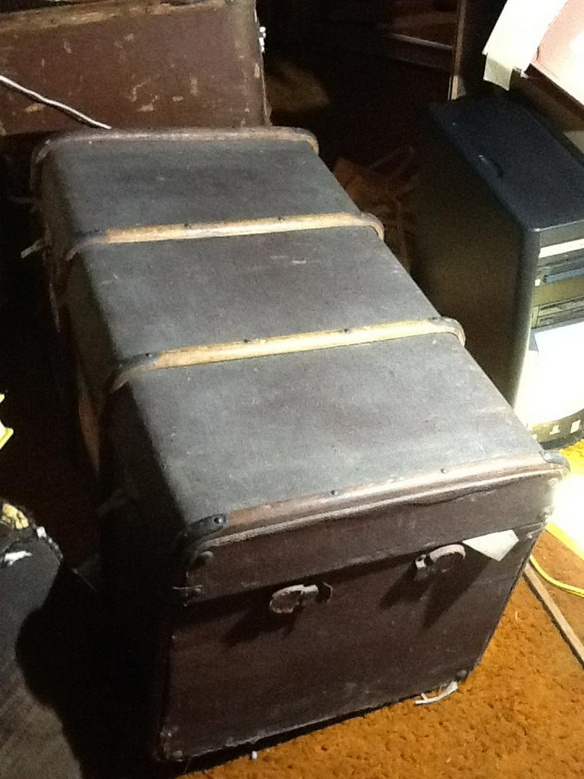 Birch Cunard steamer trunk: Birch Cunard steamer trunk