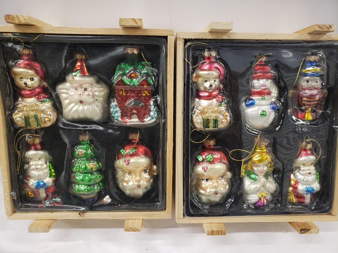 Lot of vintage glass Christmas ornaments: Lot of vintage glass Christmas ornaments