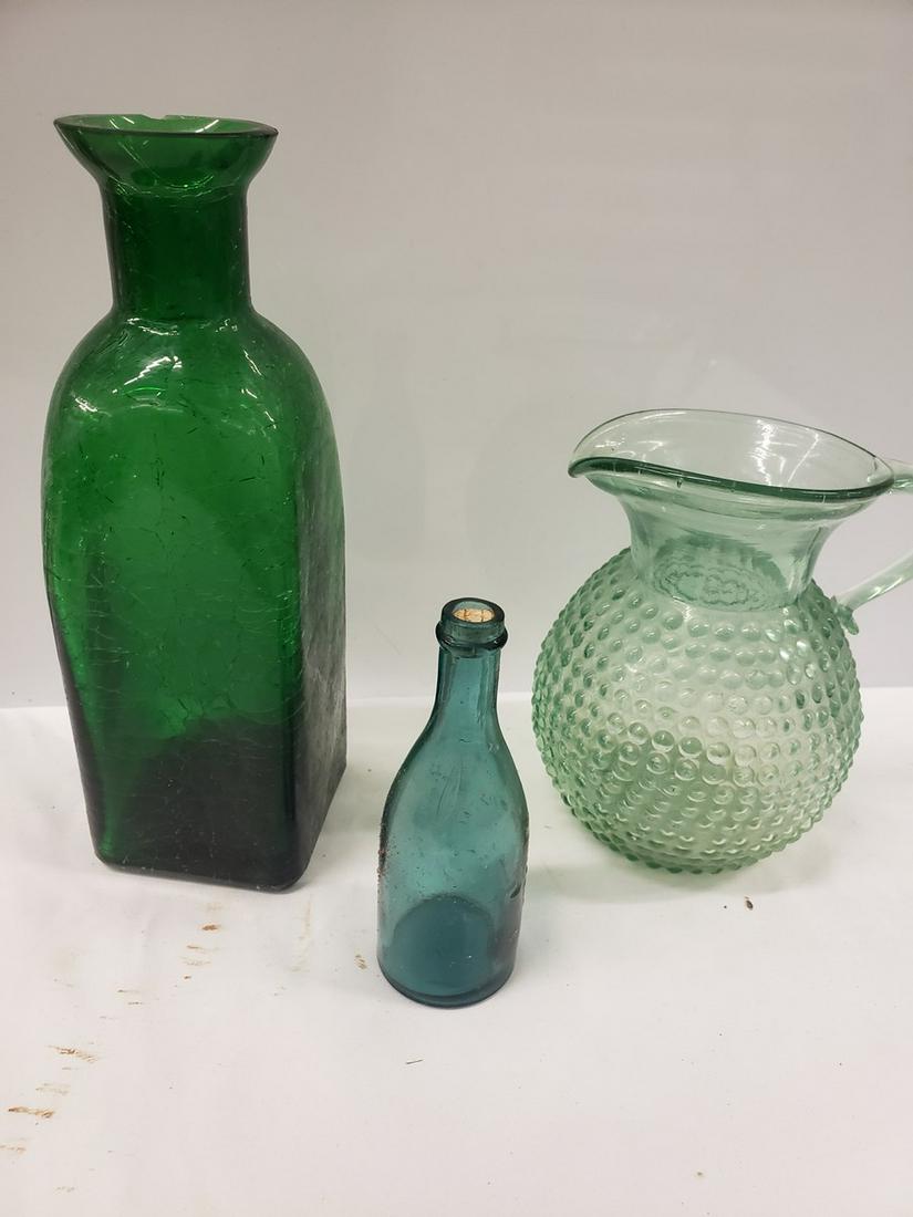 Lot of green glass bottles and more: Lot of green glass bottles and more
