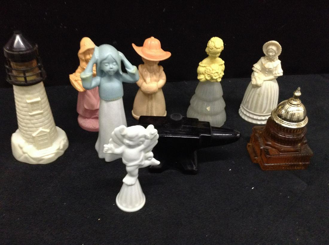 Lot of Avon perfume bottles (1 of 1)
