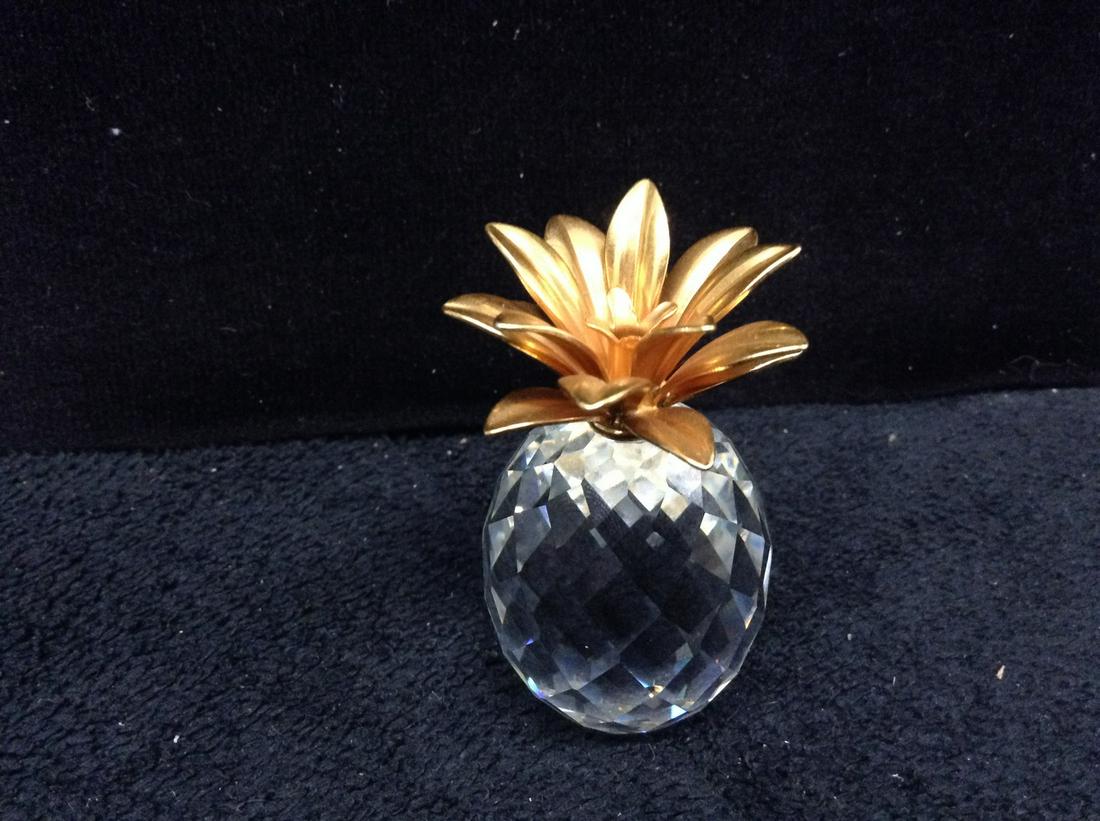Swarovski crystal Pineapple (1 of 1)