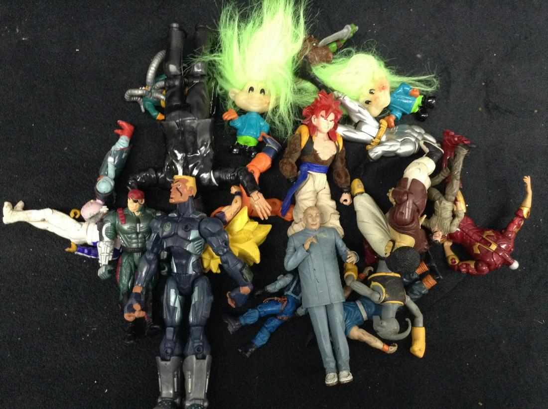 Large amount of various action figures (1 of 1)