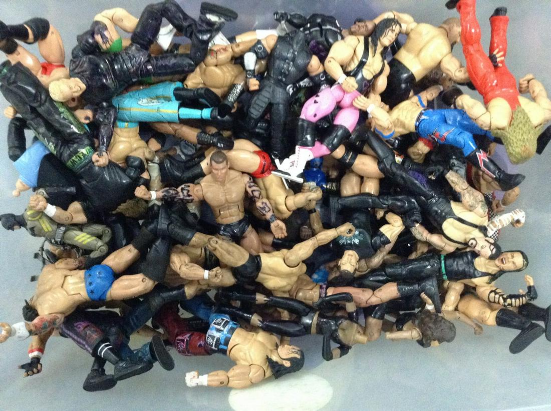 Tub full of wrestling action figures (1 of 1)