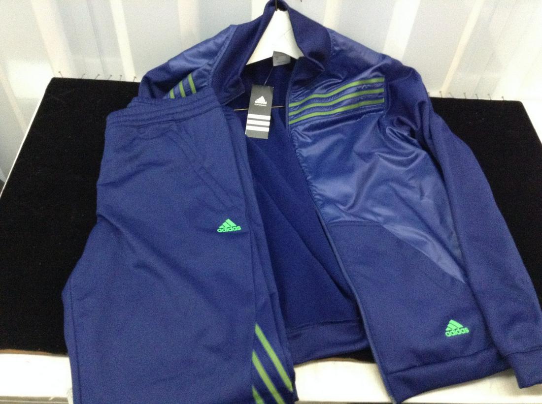 Adidas set Size Small with tag: Adidas set Size Small with tag