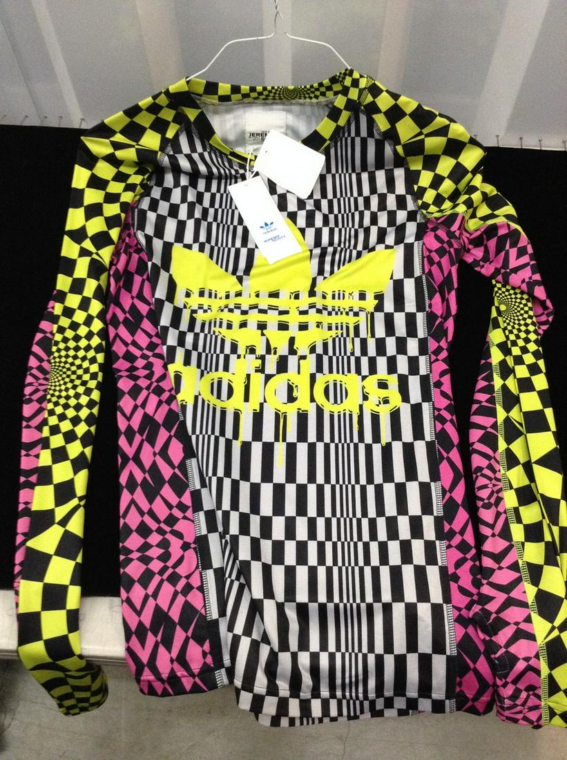 Adidas long sleeve shirt Size Medium with tag (1 of 1)