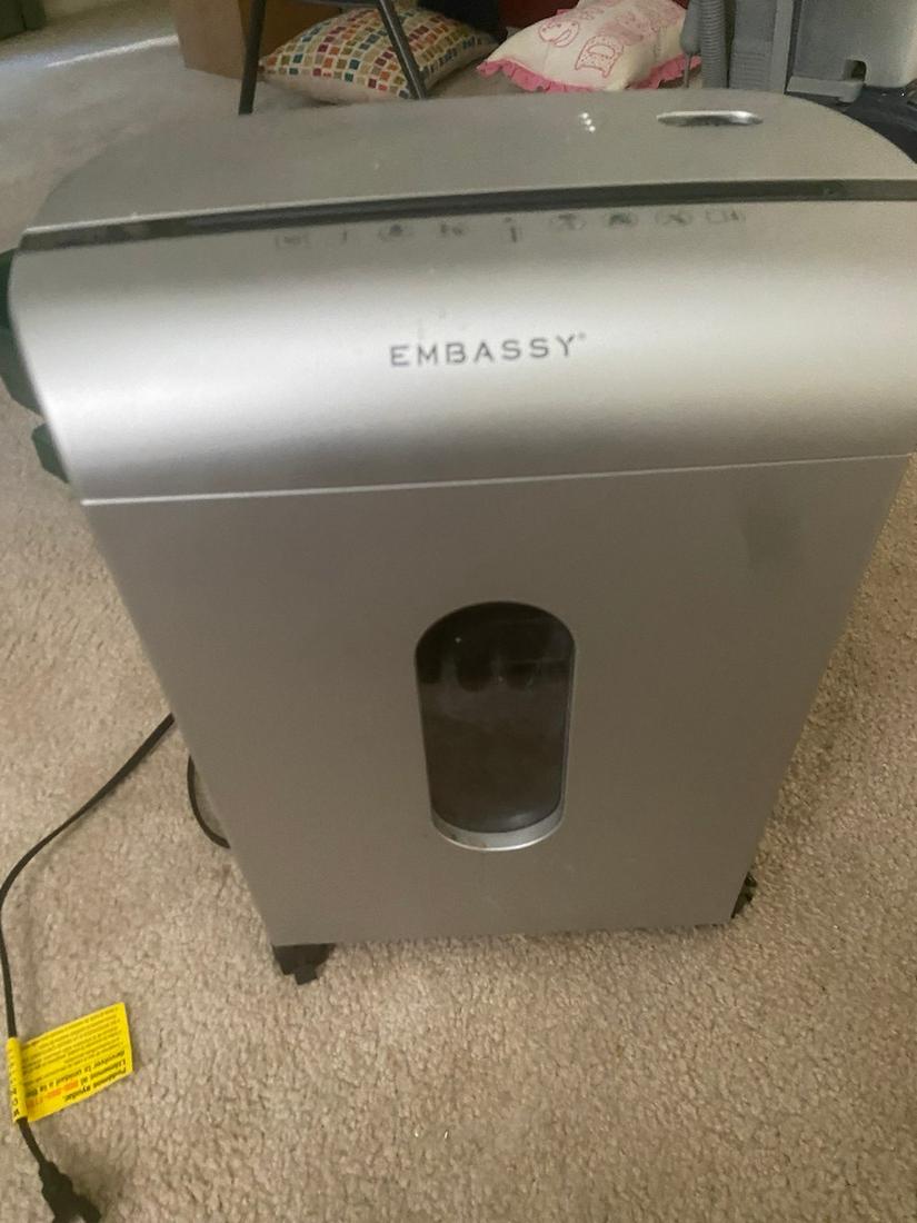 Embassy Paper Shredder: Embassy Paper Shredder
