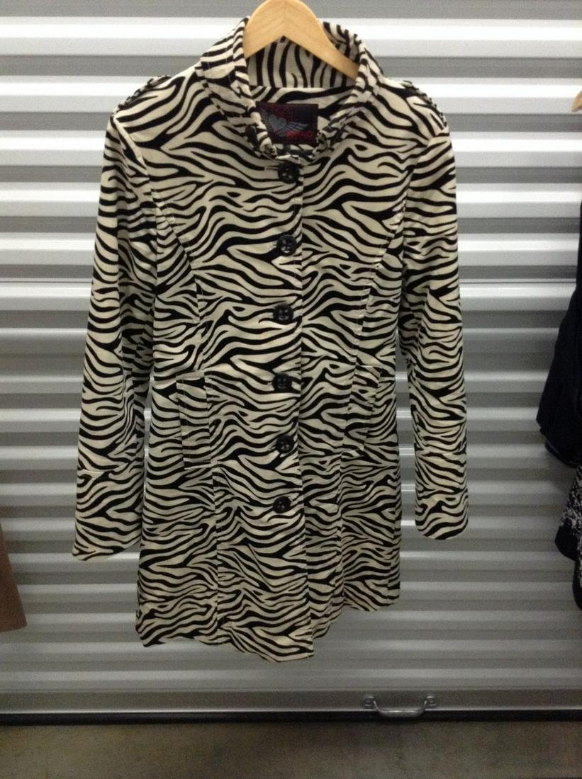 Buffalo David Bitton Womens zebra print coat size L (1 of 1)