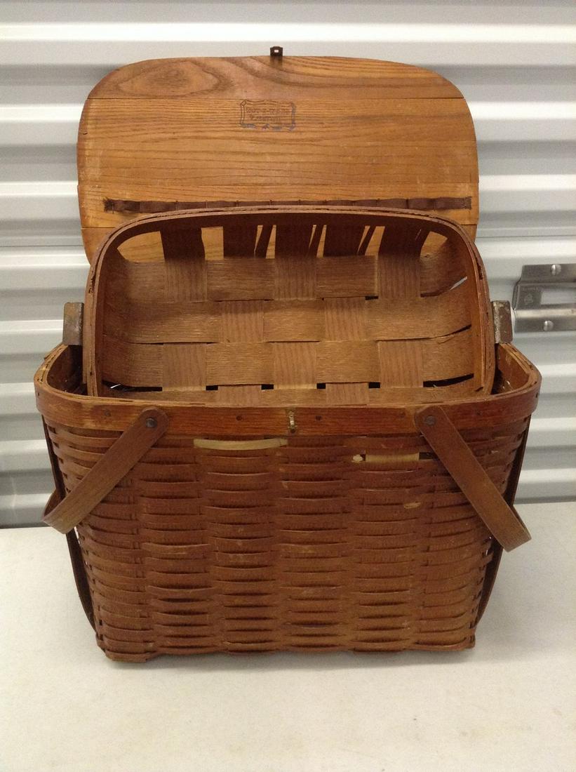 Seabright vintage picnic basket (1 of 1)