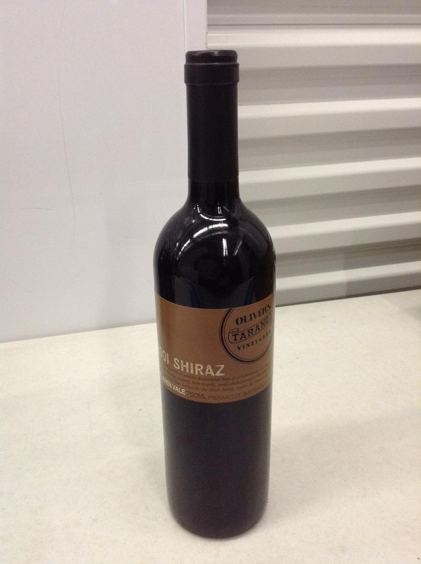 2001 Oliver's Taranga Vineyards Shiraz 750ml (1 of 1)