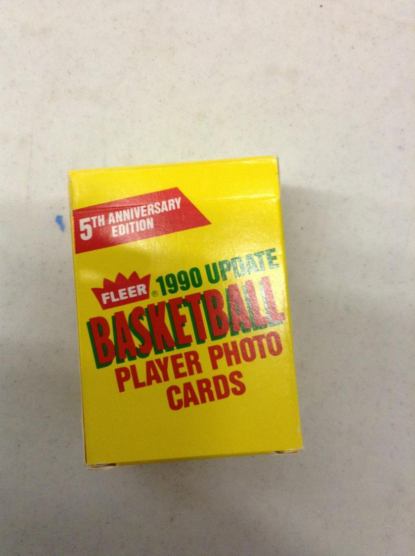 1990 Fleer Basketball Player Photo Cards (1 of 1)
