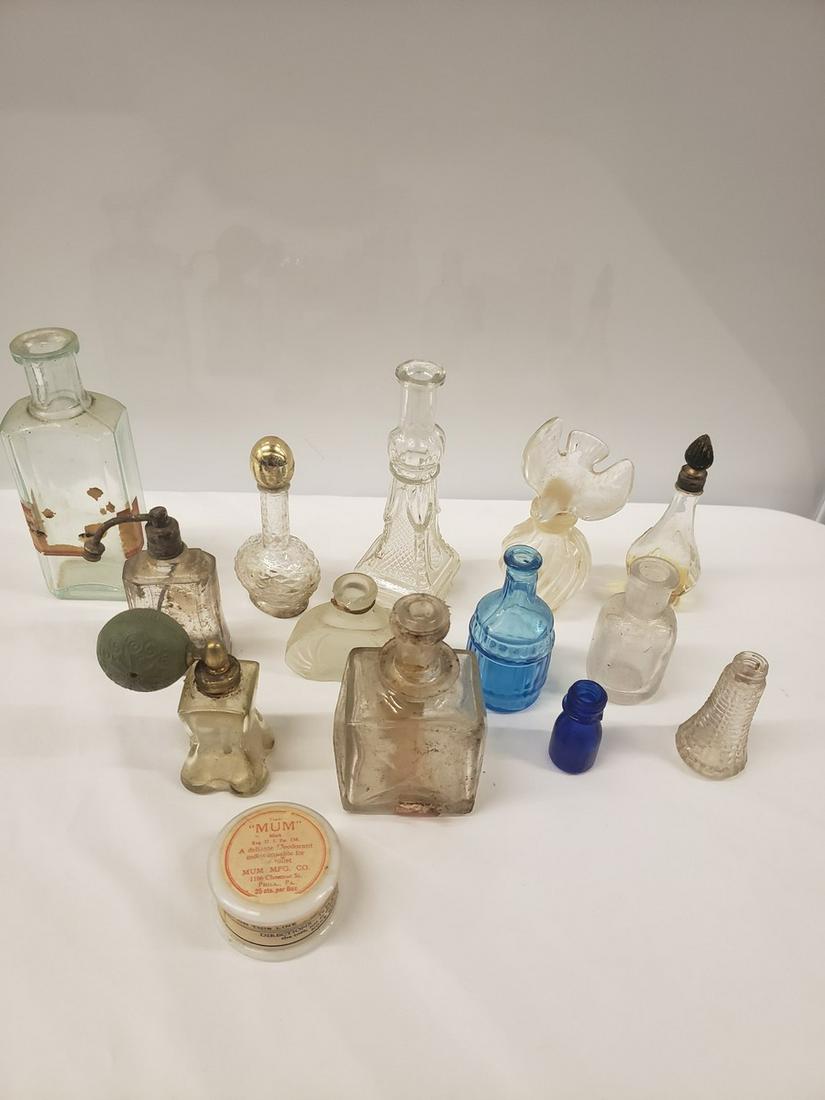 Lot of vintage bottles: Lot of vintage bottles