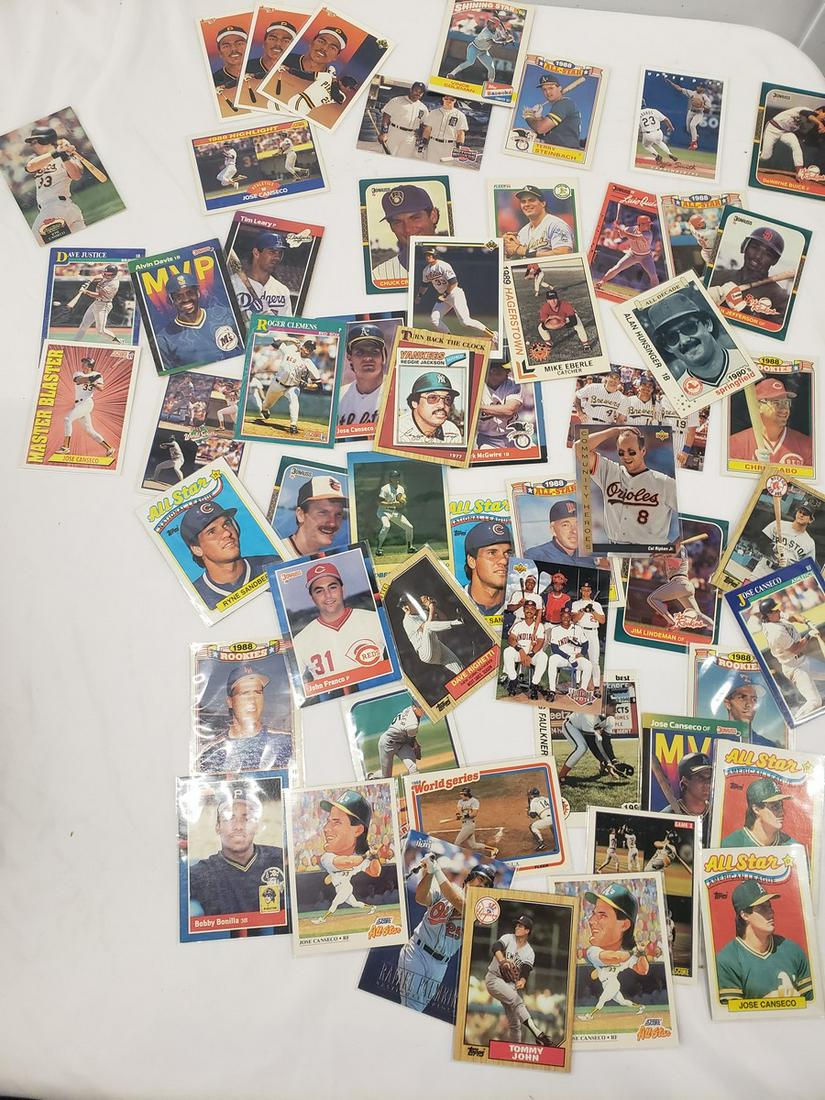 Large lot of baseball cards - Cal Ripken Jr, Mark (1 of 1)