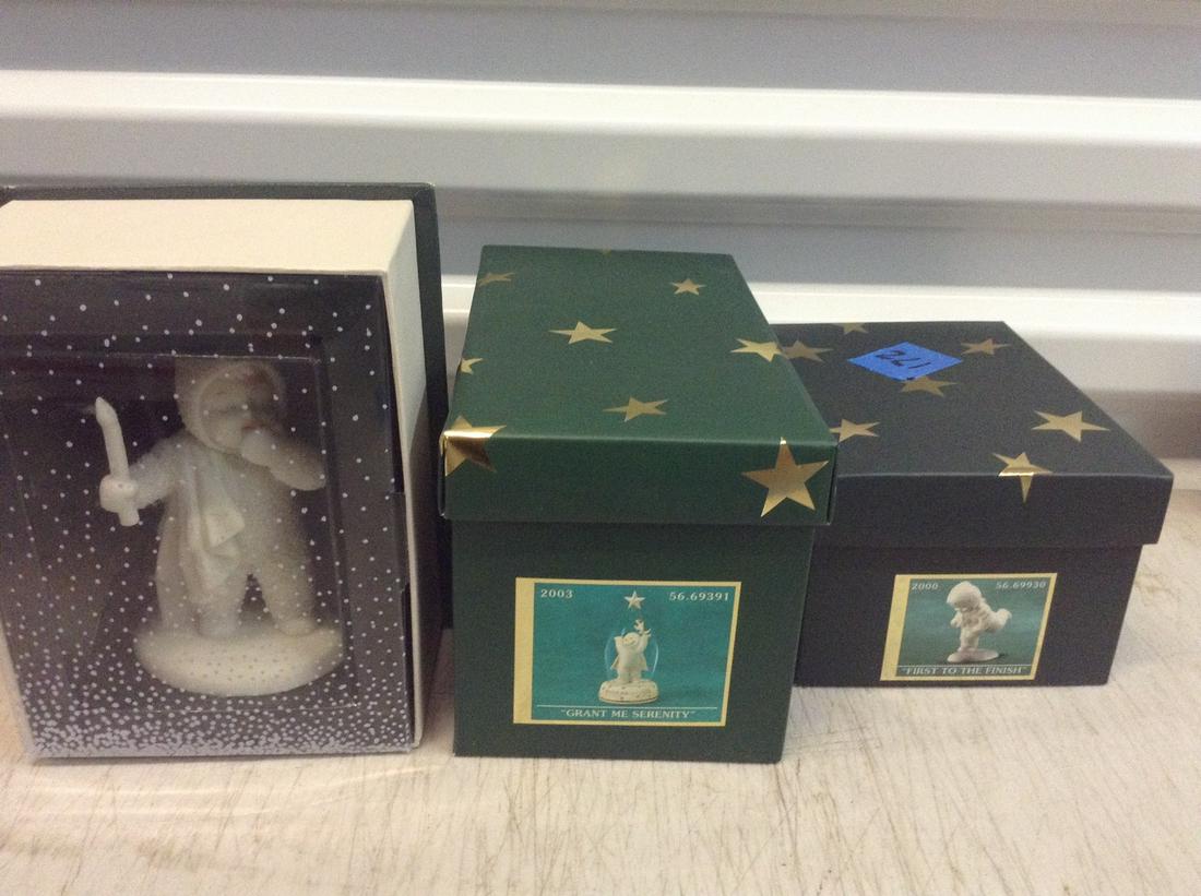 Lot of Vintage Snowbabies: Lot of Vintage Snowbabies