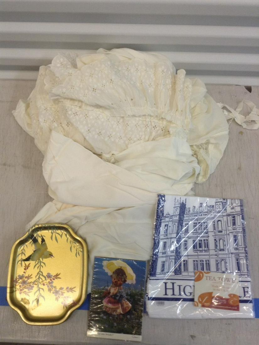 Vintage Linens, UK Tea Towel, Oriental Trays, and more: Vintage Linens, UK Tea Towel, Oriental Trays, and more