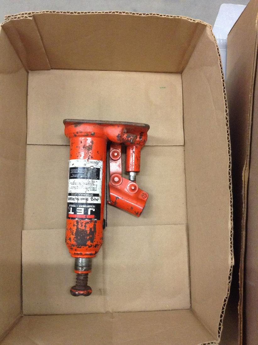 Jet Hydraulic Jack (1 of 1)