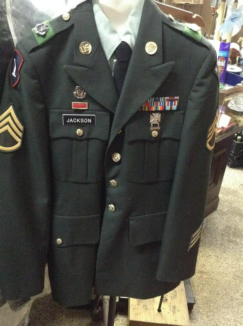 US Army Sergeant Jacket (1 of 1)