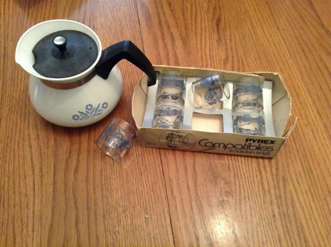 Pyrex 6 piece napkin rings and Corningware 3 cup coffee (1 of 1)