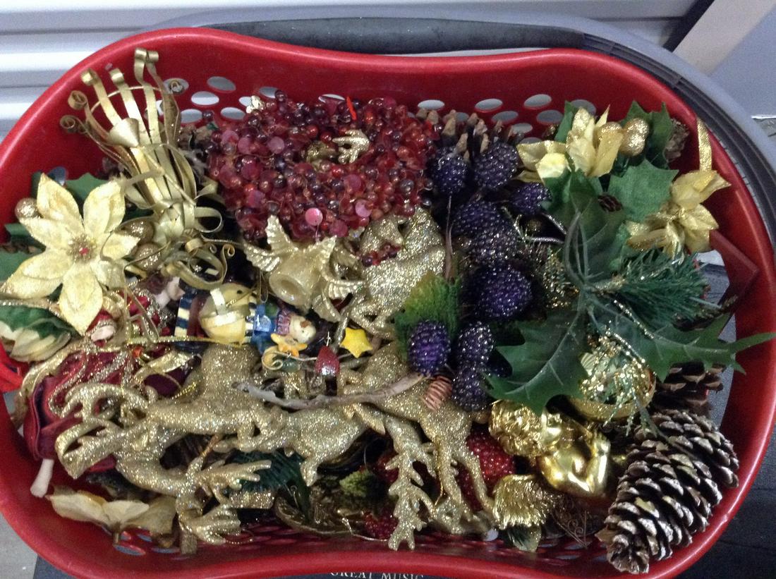 large amount of christmas items (1 of 1)