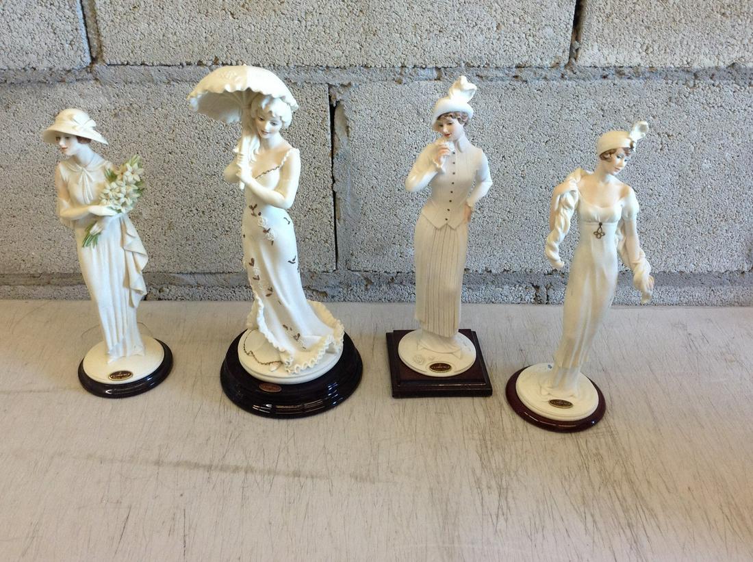 XXXXlot of four Florence statues: XXXXlot of four Florence statues