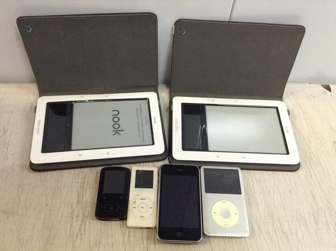 lot of vintage electronics, nooks, ipods, iphone and (1 of 1)