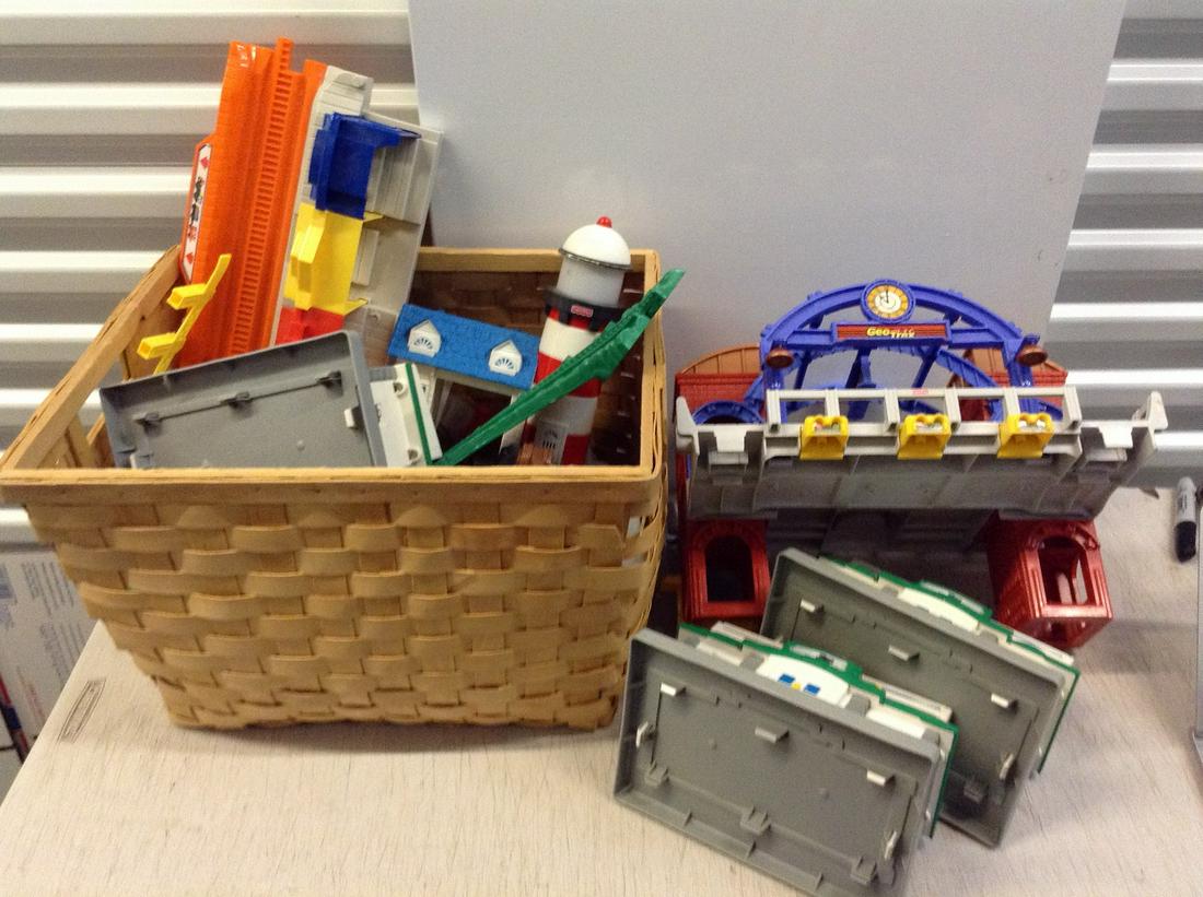 fisher price complete playset (1 of 1)