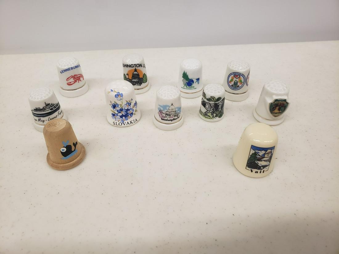 Lot of vintage thimbles: Lot of vintage thimbles