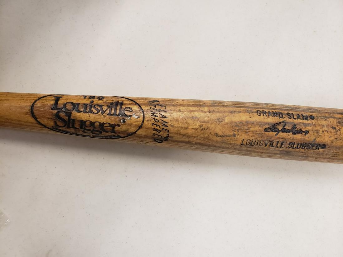 Bo Jackson Louisville Slugger wooden bat: Bo Jackson Louisville Slugger wooden bat