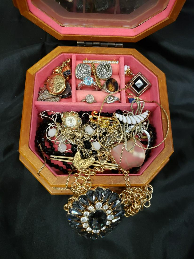 Jewelry box full of vintage/costume jewelry: Jewelry box full of vintage/costume jewelry
