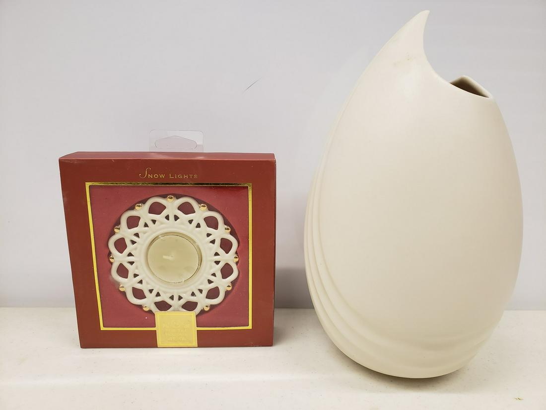 Lenox ornament and vase (1 of 1)