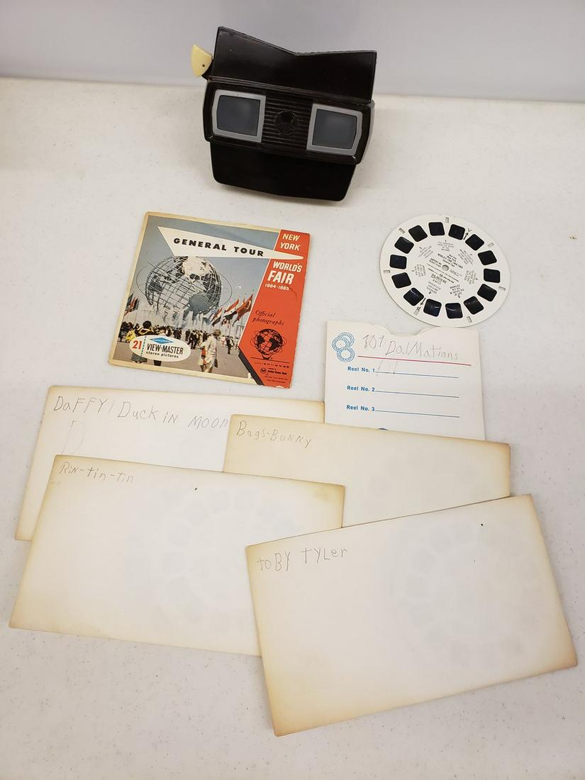 View-Master with several stereo pictures including (1 of 1)