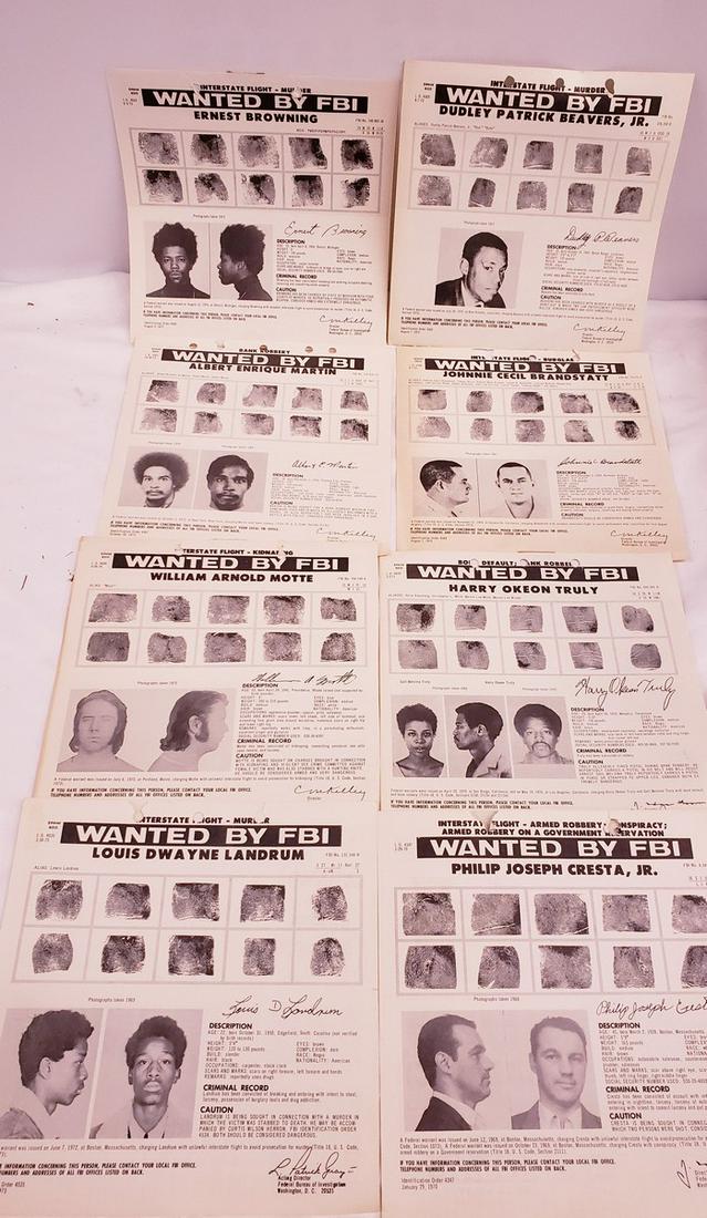 Lot of original vintage Wanted by FBI mailing posters: Lot of original vintage Wanted by FBI mailing posters