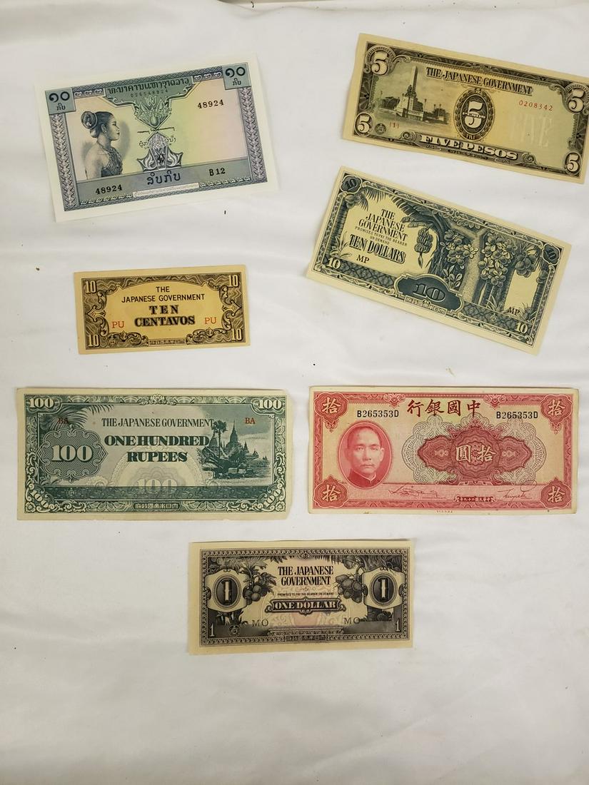 Lot of foreign money: Lot of foreign money