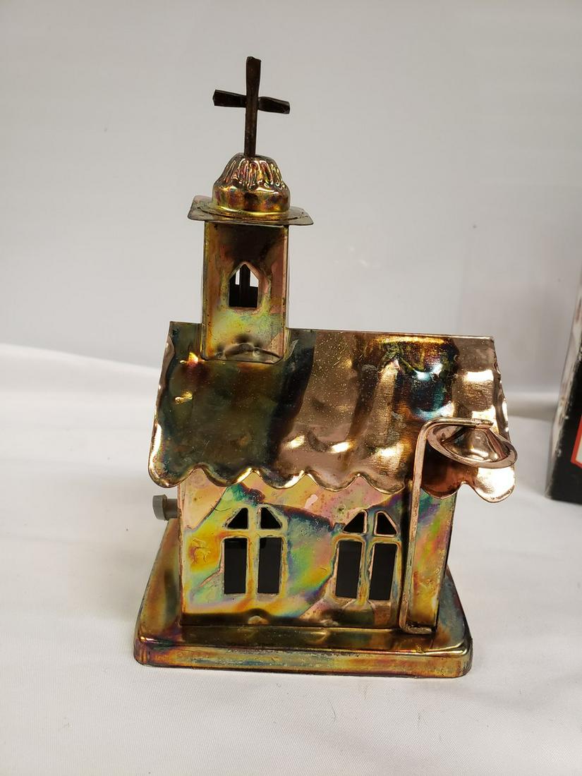 Early tin music box (1 of 1)