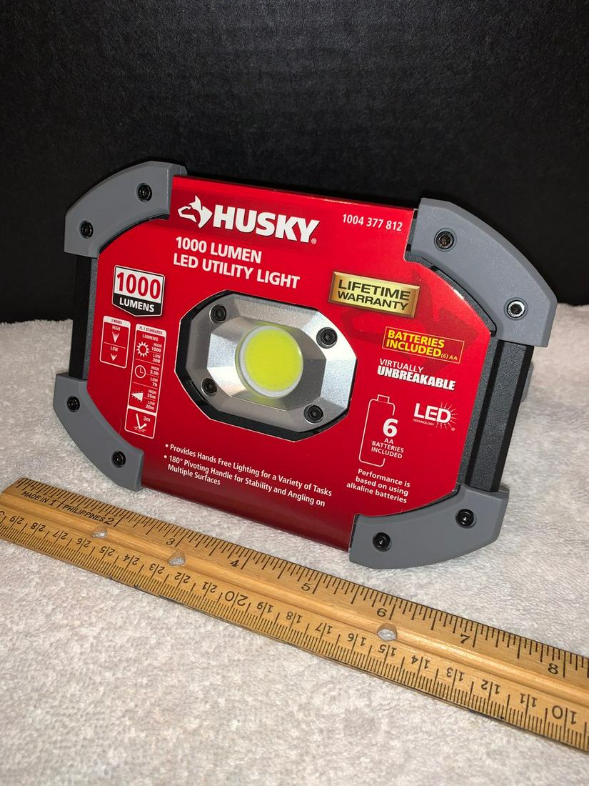 Husky LED 1000 Lumen Light: Very very Brightâ€¦ Husky LED 1000 Lumen Light