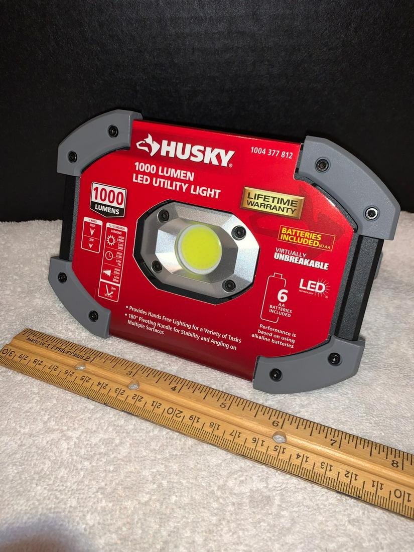 Husky LED 1000 Lumen Light: Verry very Bright Husky LED 1000 Lumen Light, Canvas