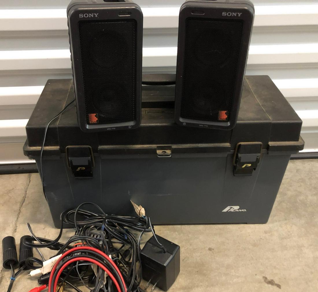 Sony Speakers, 7 1/2 (1 of 1)
