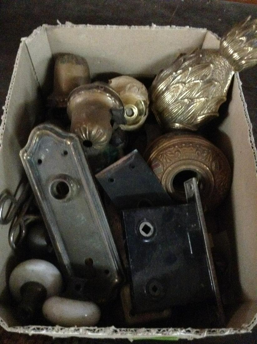 Box of Old Doorknobs: Box of Old Doorknobs