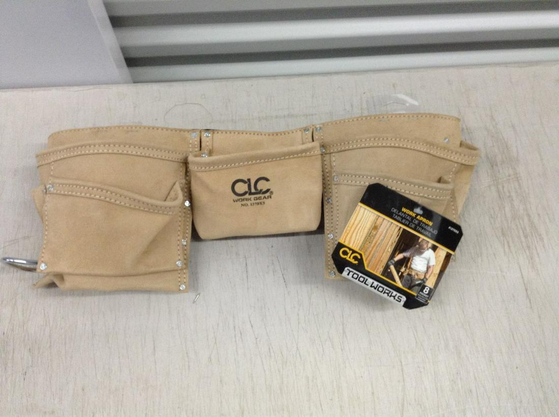 Work apron NWT (1 of 1)