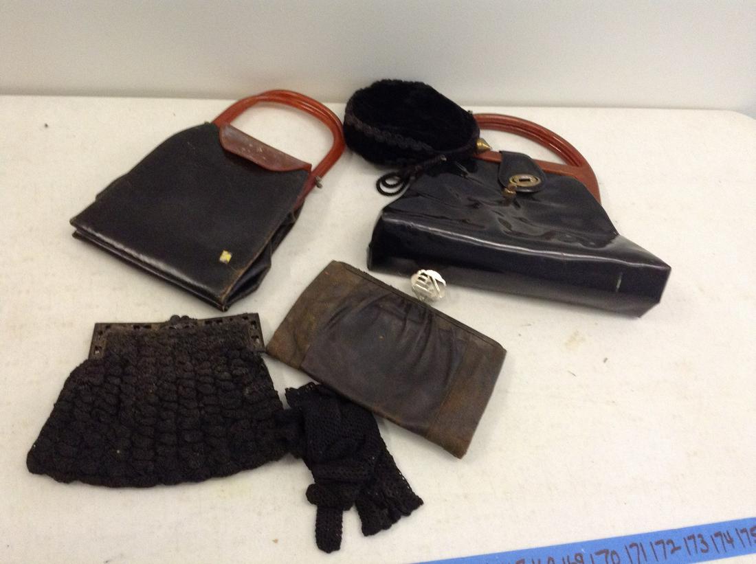 lot of vintage purses with bakelite handles (1 of 1)