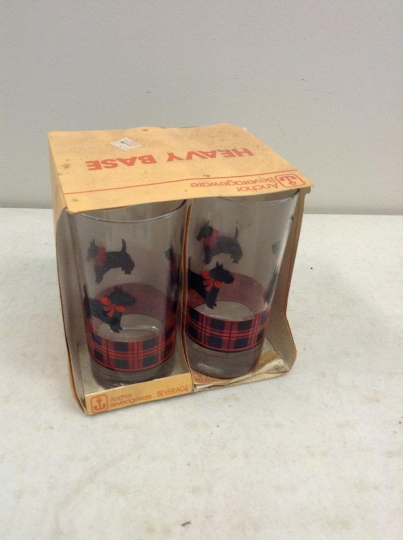 Anchor beverageware set of four glasses (1 of 1)