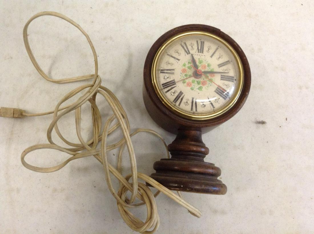 vintage barwick clock (1 of 1)