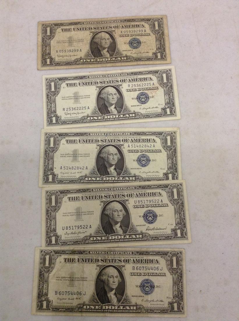 lot of silver certificates: lot of silver certificates