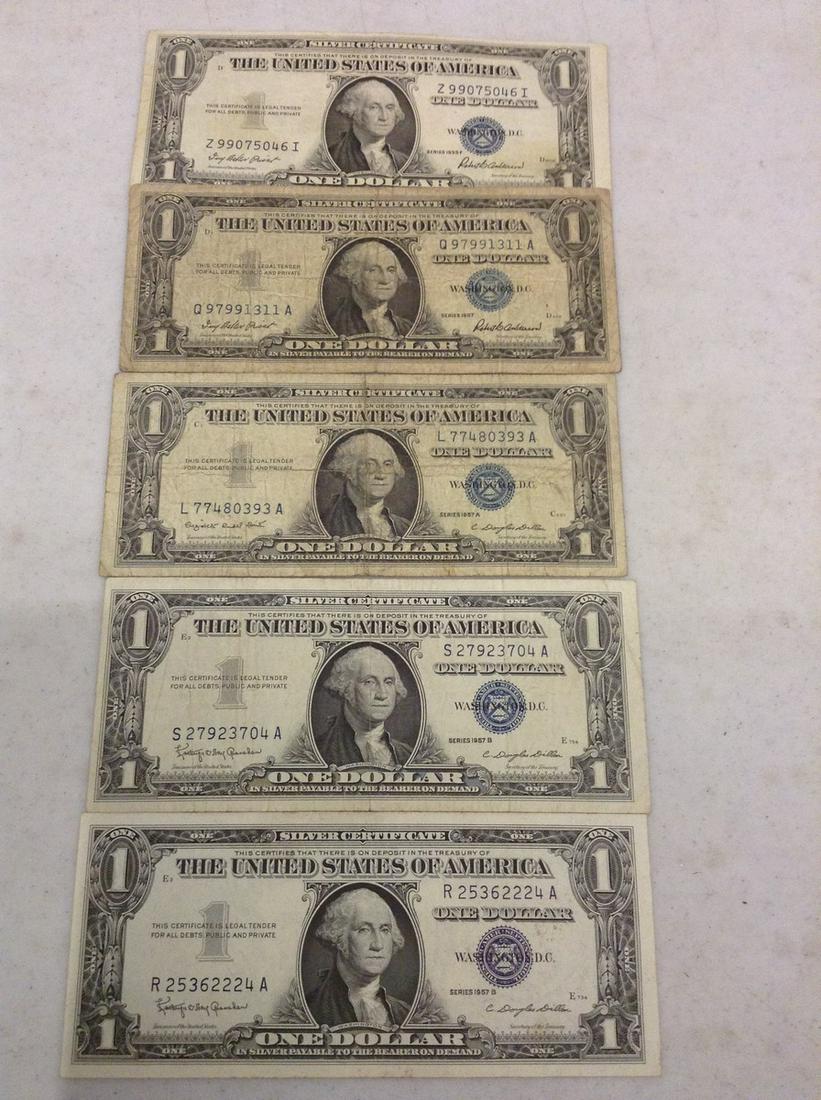 lot of silver certificates: lot of silver certificates