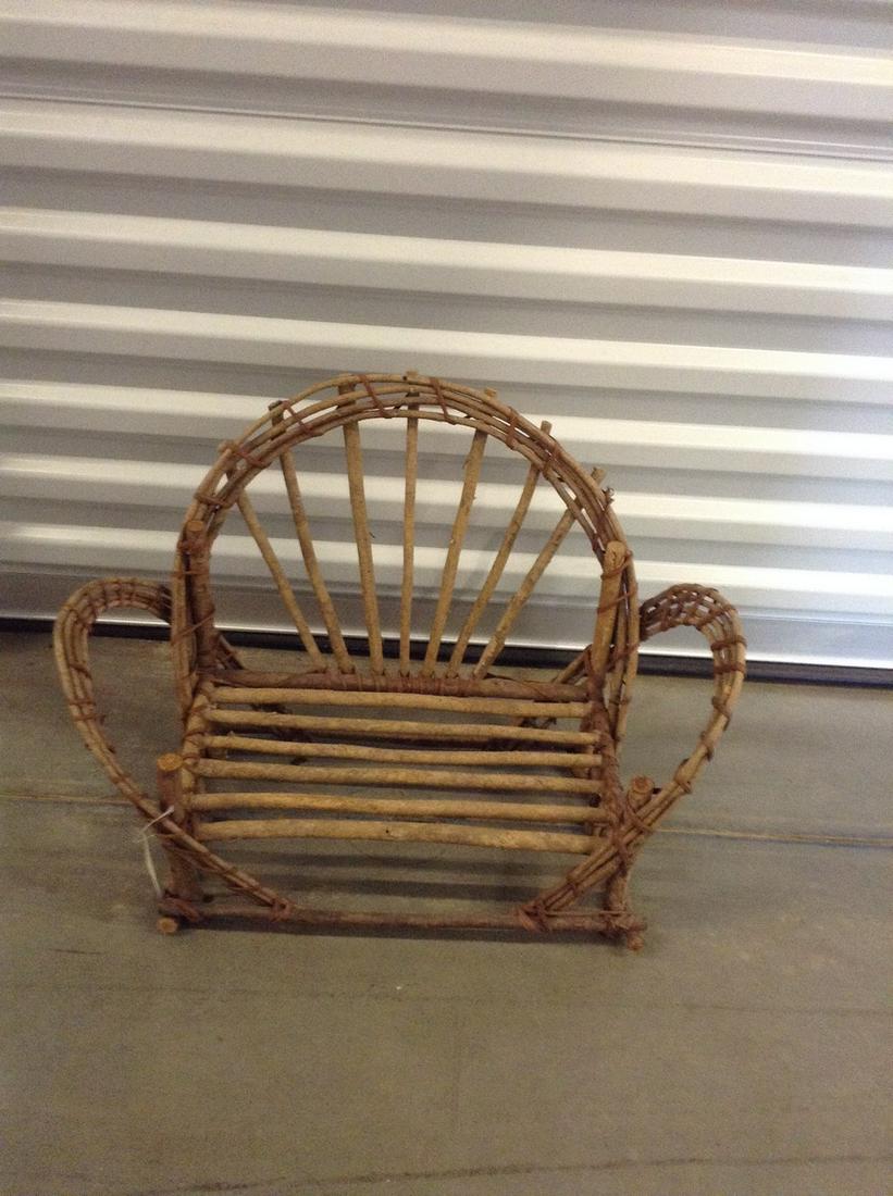 small wicker bench: 22" long